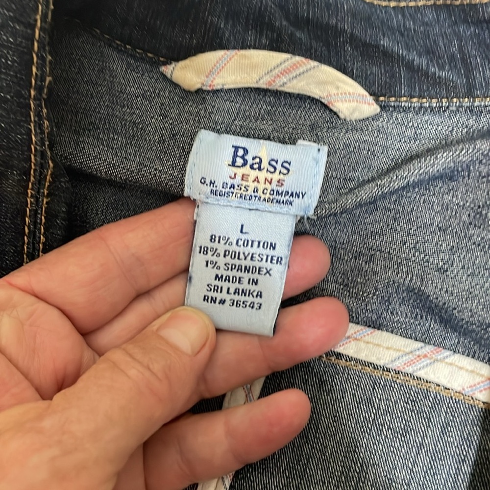 Bass denim jacket with copper buttons - Picture 4 of 6